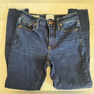 Universal Thread Dark Blue Straight Leg Jeans